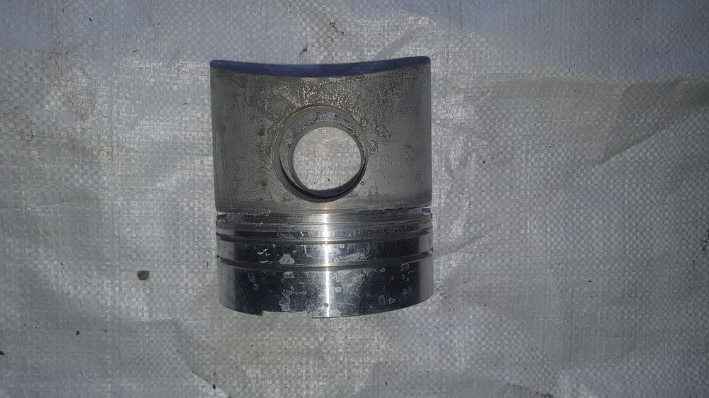 Поршень КамАЗ-740. Автрамат. Харьков - изображение 1