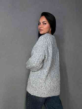 Светр жіночий A-N 3324 оверсайз крупна в’язка букле коси довгий one size, світло-сірий, one size Київ