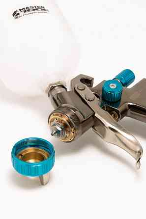 Фарбопульт MASTERTOOL LVLP ВБ 600 мл пластик Ø1.4 мм 125-170 л/хв 1.5-2.5 бар 80-8802 Рівне