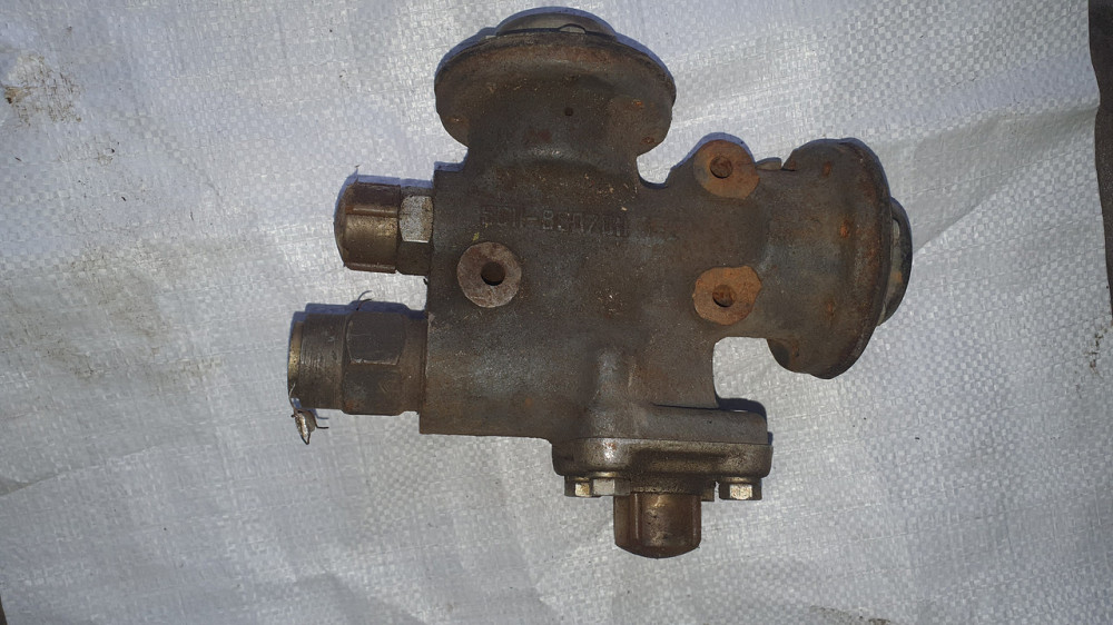 Кран управления подъемом кузова КамАЗ. 5511-8607011. Харьков - изображение 2