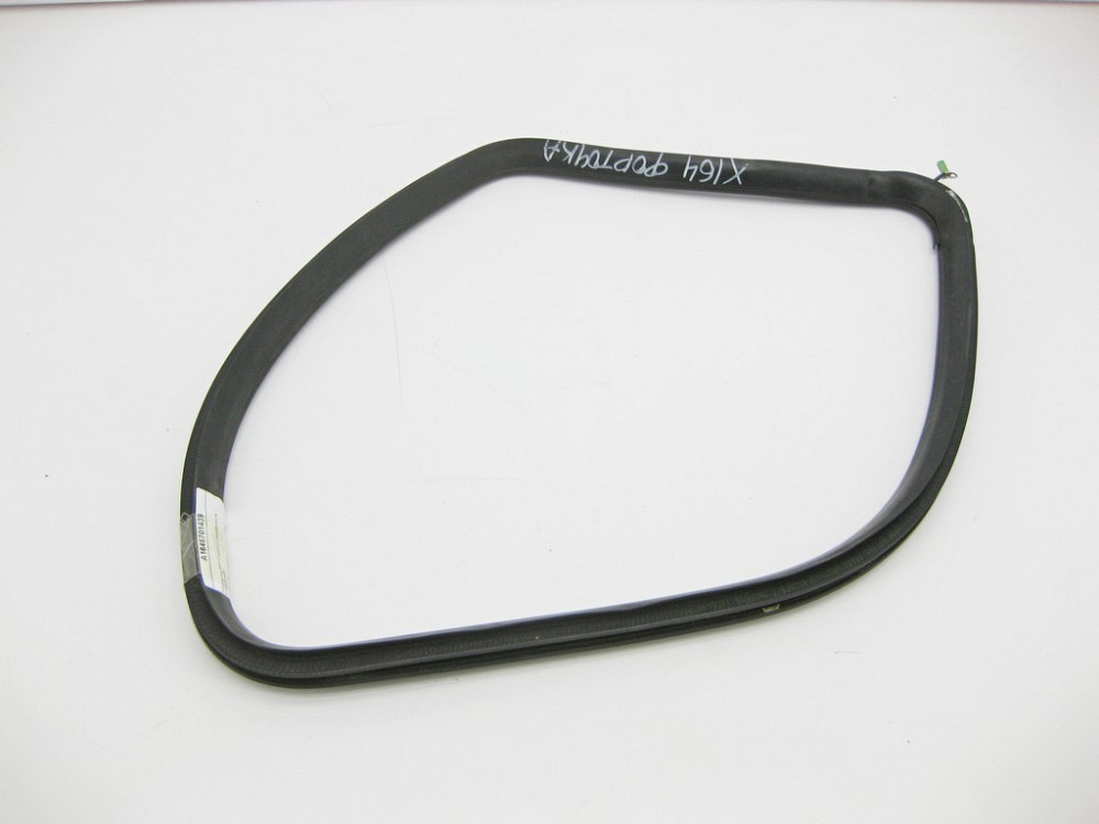 Mercedes-Benz  A1646701439 Ущільнювач правої кватирки заднього крила GL X164 Одеса - фото 4