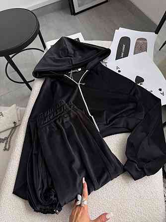 Женский стильный прогулочный костюм двойка: кофта и штаны в спортивном стиле велюр Черный, 42/44 Одесса