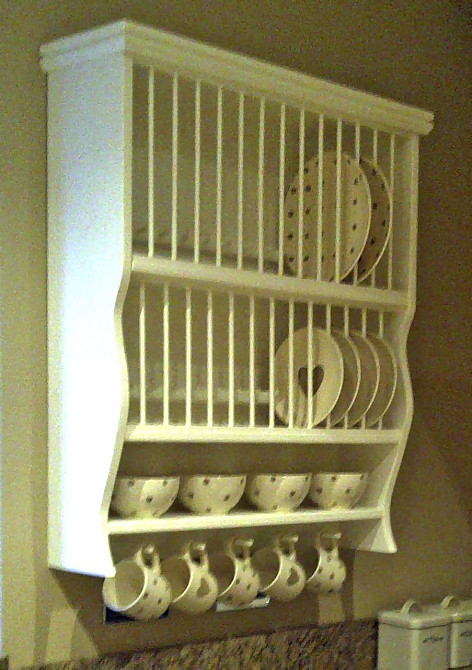 Полка для тарелок и блюд 