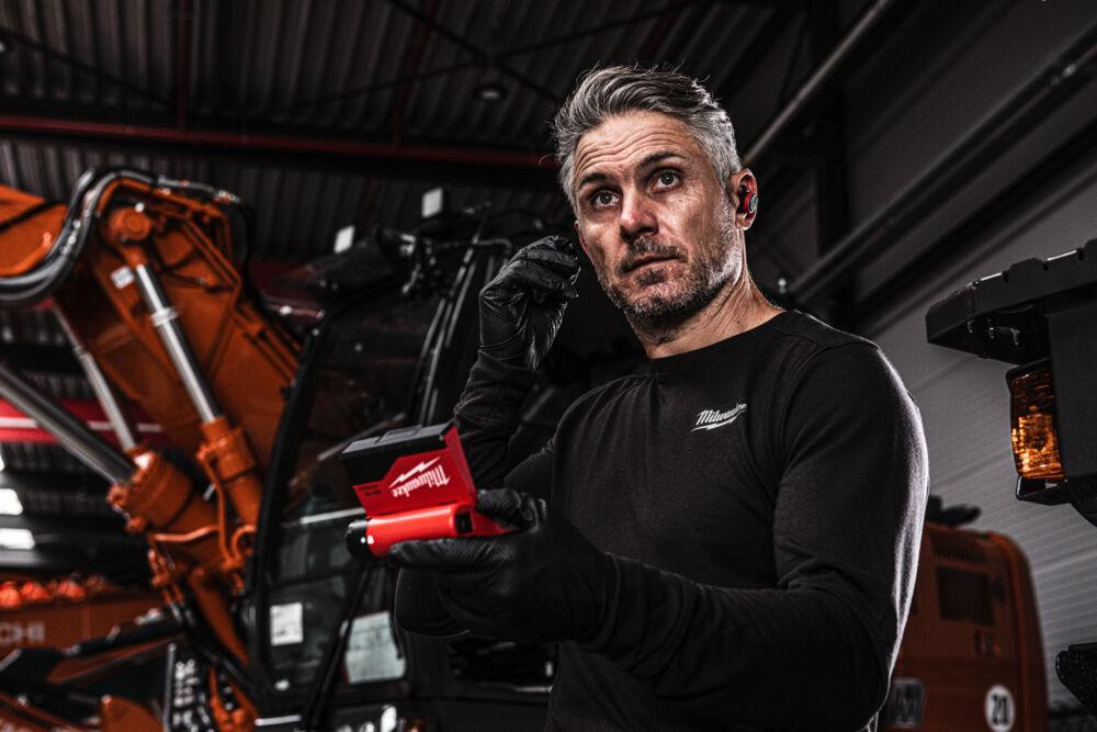 Навушники акумуляторні для роботи, з захистом слуху MILWAUKEE L4 RLEPB-301 USB Bluetooth Одеса - фото 8