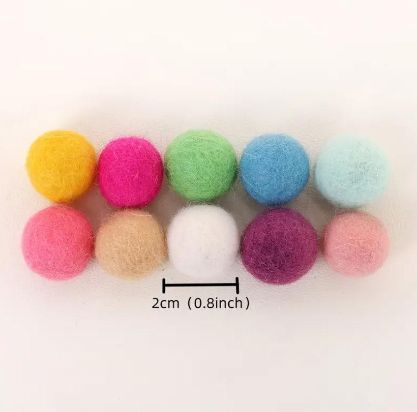 Набор разноцветных шерстяных шариков для творчества 30 шт – Ø 2 см Киев - изображение 4