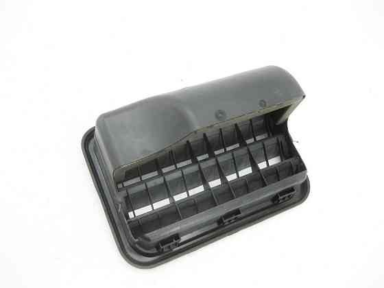 Mercedes-Benz  A1668301042 Вентиляційний клапан правий ML W166 GL X166 ML/GLE W166 GLE Coupe C292 GL/GLS X166 Одеса