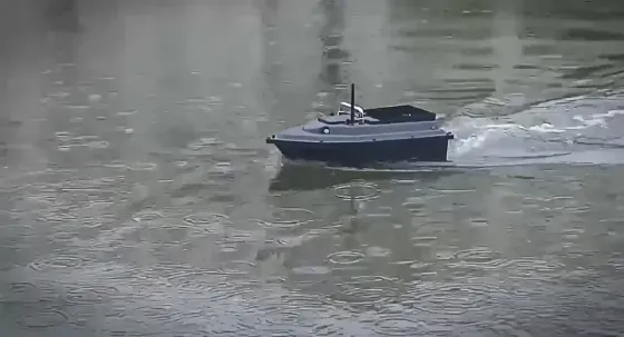 Кораблик рыболовный для прикормки до 200м2 сброса на дистанционном управлении SamsFish F-18 Коломия