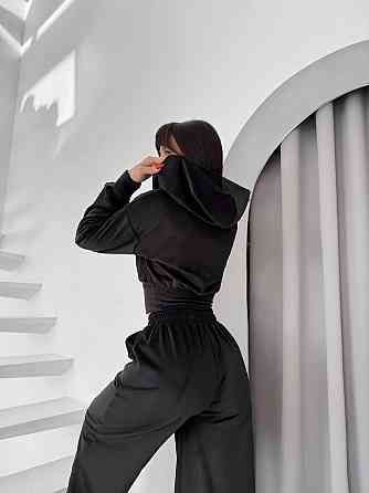 Женский прогулочный костюм двойка: кофта на молнии и брюки из велюра Черный, 46/48 Одесса