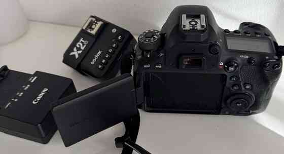 Canon EOS 6D Mark II + Canon EF Lens 50mm 1:1.8 STM Харьков