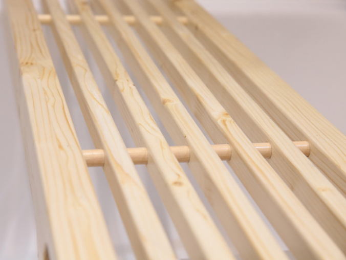 Решётка на ванную 