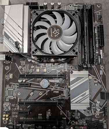 Мощный комплект для игрового ПК s1200 GIGABYTE Z590D i7-11700 32GB DDR4 SSD m.2 512GB. Харьков