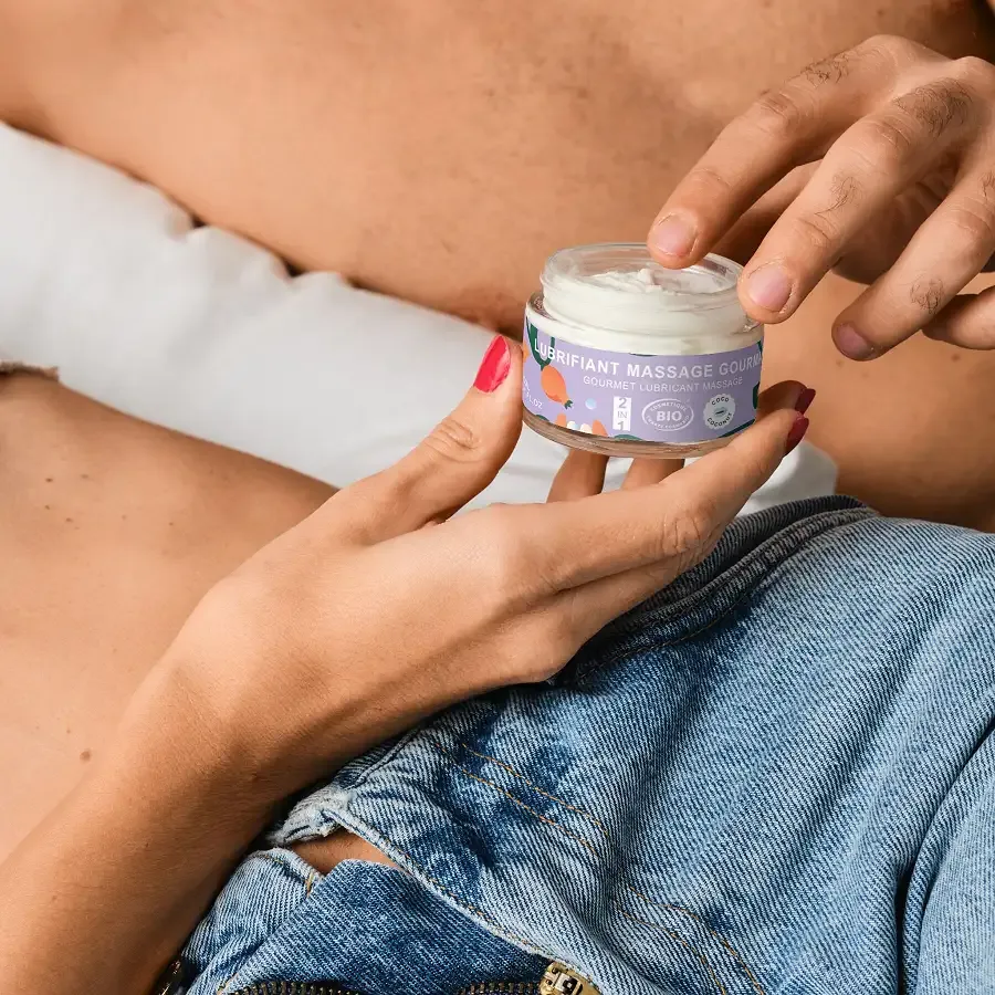 Масажна олія-лубрикант з ароматом та смаком кокоса Goliate Couple Gourmand Coco 50 мл Львов - изображение 7