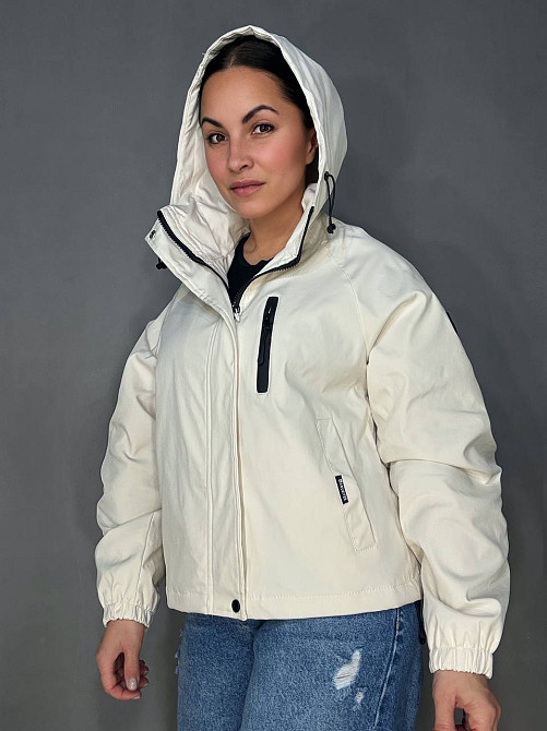 Куртка женская YZY 30128 ветровка оверсайз с капюшоном на подкладке one size, молочний, one size Киев - изображение 3
