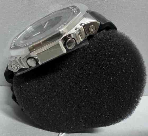 Годинник Casio G-SHOCK Classic GM-2100RW-1AER Без упаковки! Новий! Харьков