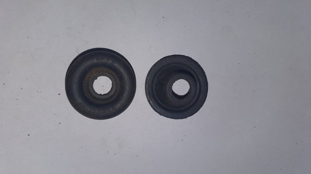 Пыльник рабочего тормозного цилиндра УАЗ 32 мм. 20-3501058. Харьков - изображение 1