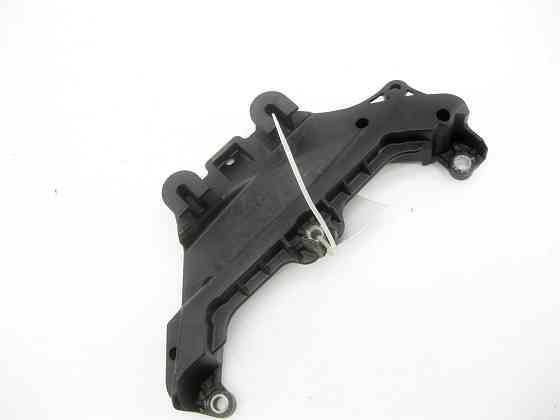 Mercedes-Benz  A2760142100 Нижній кронштейн інтеркулера M276 Одесса