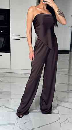 Женский трендовый легкий костюм двойка: топ-бандо и широкие брюки дабл шелк Шоколад Одесса