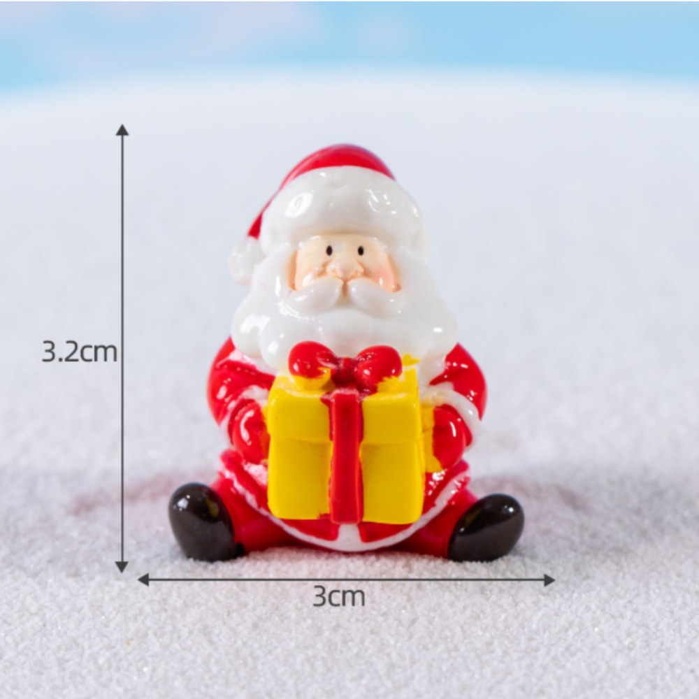 Новогодняя миниатюрная фигурка Санта с коробкой 3.2 х 3 см для микроландшафта, новогоднего декора и творчества Одесса - изображение 1
