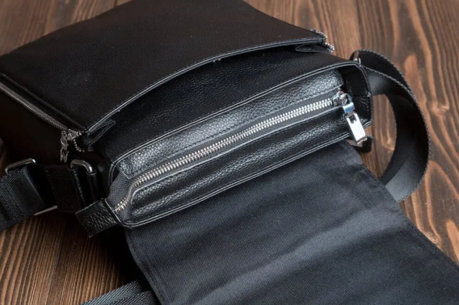 Шкіряна чоловіча сумка-месенджер з натуральної шкіри чорна Tiding Bag 6197 Кам'янське - фото 9