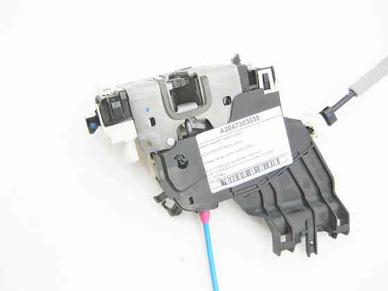 Mercedes-Benz  A2047303035 Замок задніх правих дверей + A1177320208 кріпильна пластина + A1177600204 трос на ручку відкриття дверей внутрішню E-class  Одесса