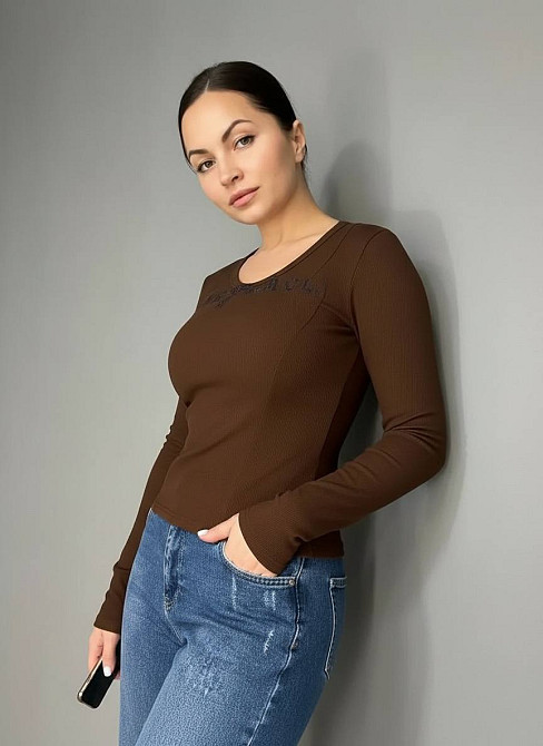 Лонгслив женский A-N 25079 рубчик реглан v-вырез с надписью принт корсетные швы one size, коричневый, one size Киев - изображение 18