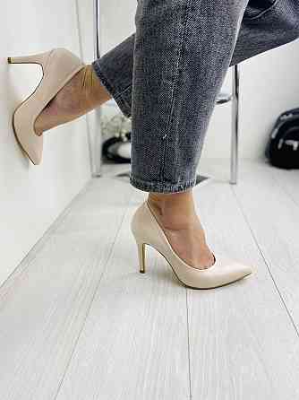 Nivelle Туфлі жіночі NIVELLE бежеві натуральна шкіра каблук 10см 40р (1826/91-9535) Коломия