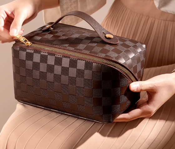 Косметичка на блискавці зі штучної шкіри, дорожня, коричнева Кам'янець-Подільський