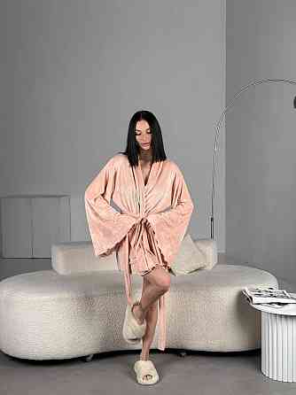 Женский домашний велюровый мини халат плюш велюр Персик, 48/52 Одесса
