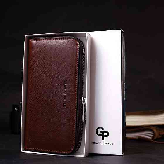 Удобный кошелек-клатч на молнии из натуральной кожи Коричневый (GRANDE PELLE) Киев