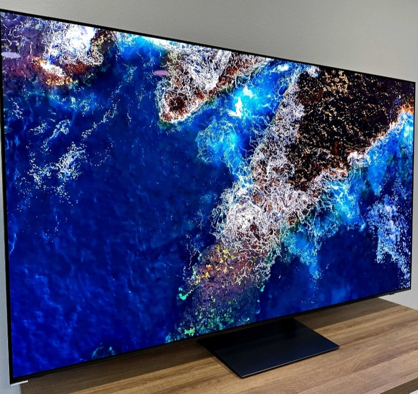 Телевизор Безрамный: 77