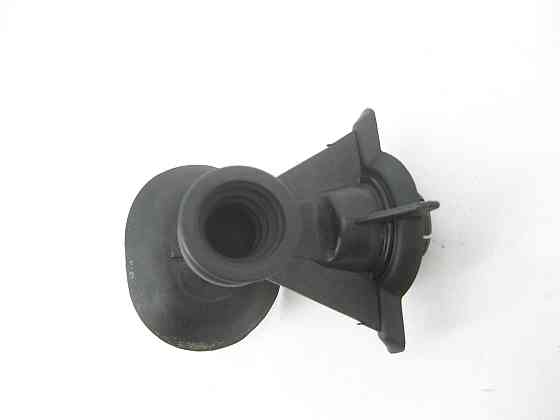 Mercedes-Benz  A0009984101 Втулка кріплення корпусу блоку реле в підкапотному просторі CLS C219 E-class W211 E-class S211 Одеса