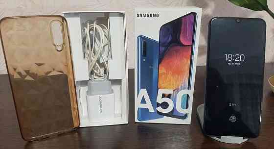 Смартфон: Samsung A50 4/64Gb. Київ