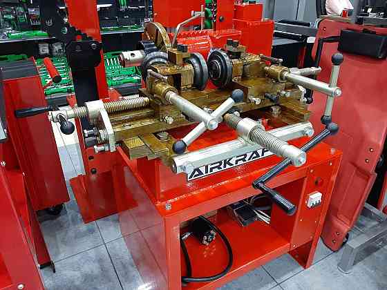 Дископравний стенд пневмогідравлічний 11"-26" AIRKRAFT 220B Чернігів