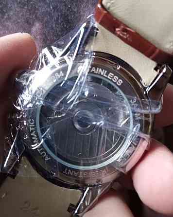 Механічний брендовий годинник з автопідзаводом. Київ