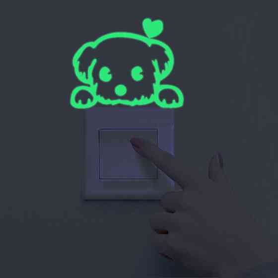 Люмінесцентна наклейка Собака з сердечком 12 на 9 см салатовий Київ