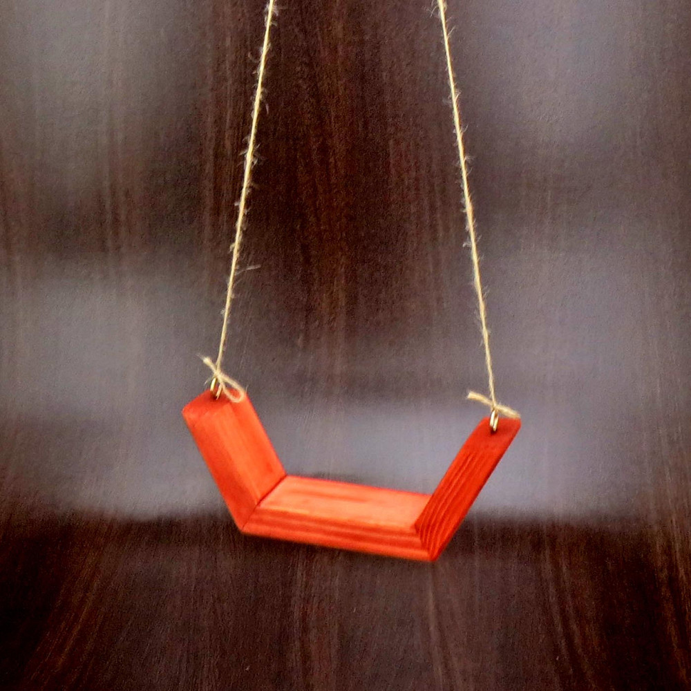 Полка настенная для цветов 