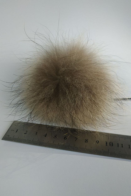 Помпон на шапку енот Харьков - изображение 1