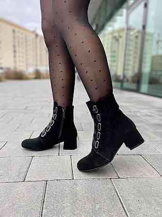 Nivelle Черевики жіночі NIVELLE чорні замша натуральна 38р. (5415/4030-4046) Коломия