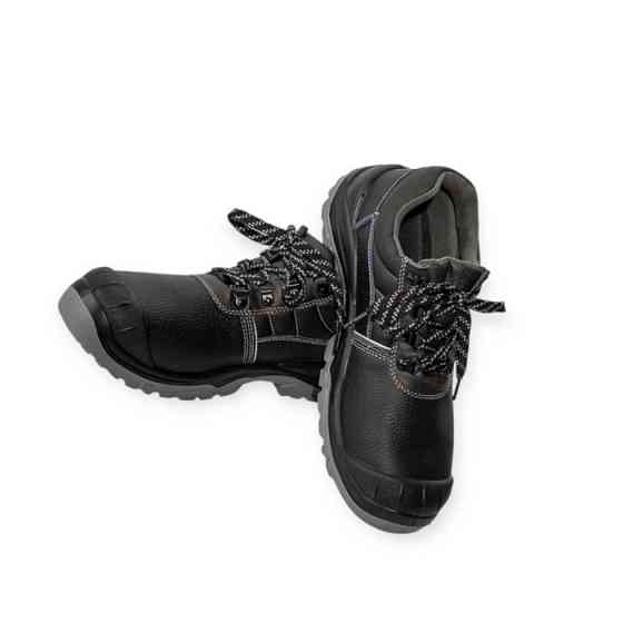 Напівчеревики Boston захисні р 44 шкіра, сталева підноска, 4-х шовні з'єднання, маслобензостійкі Мукачево