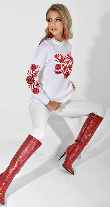 Свитер с вышивкой Киев - изображение 4