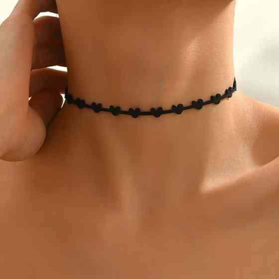 Чокер с черными сердечками – минималистичное ожерелье на шею Киев