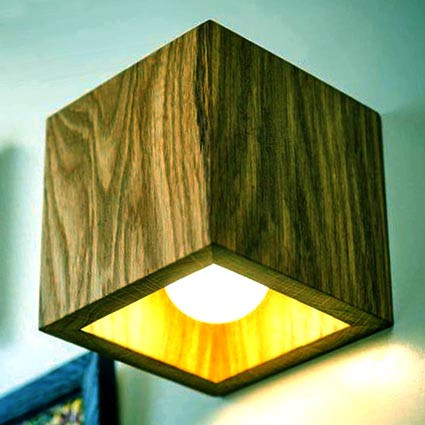 Светильник настенный 