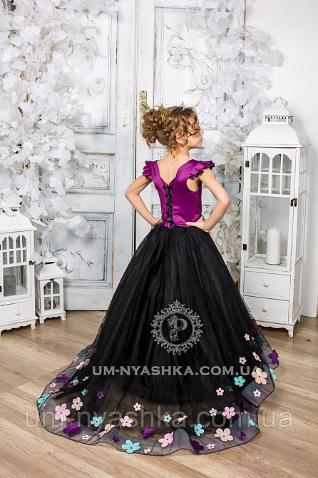 Довге плаття зі шлейфом Елізабет на 4-6, 6-8 років Кривий Ріг - фото 2