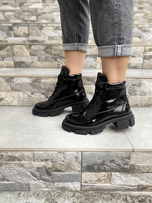 Ботинки ARLEN черные лаковая кожа весна-осень размеры 36-39 (4183) Коломия - фото 9