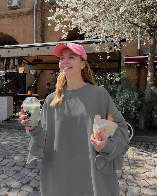 Женский стильный оверсайз свитшот с рюшами Графит Одесса - изображение 3