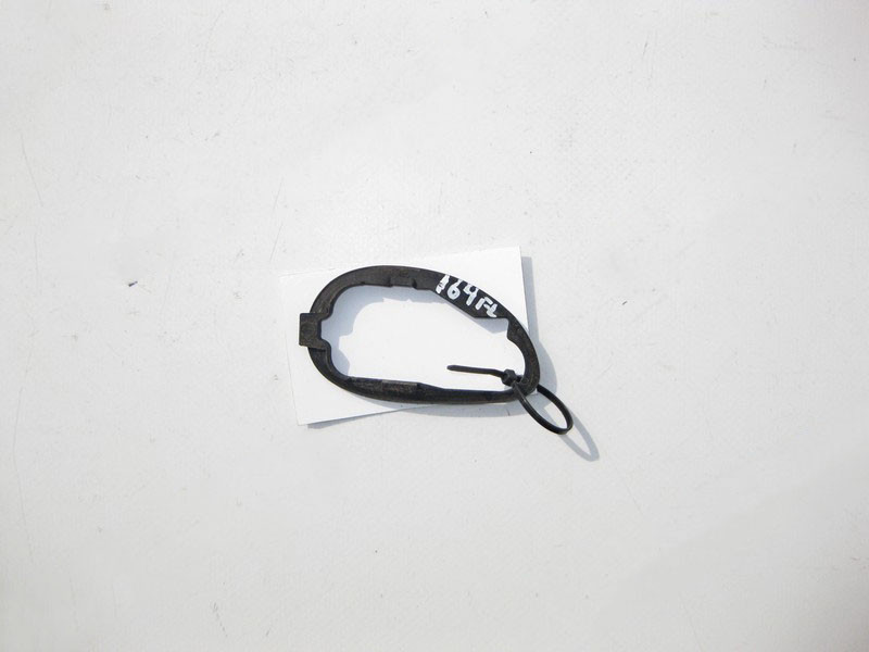 Mercedes-Benz  A1697660105 Гумова підкладка під передню частину зовнішньої лівої ручки ML W164 GL X164 B-Class W245 A-Class W169 Одесса - изображение 2