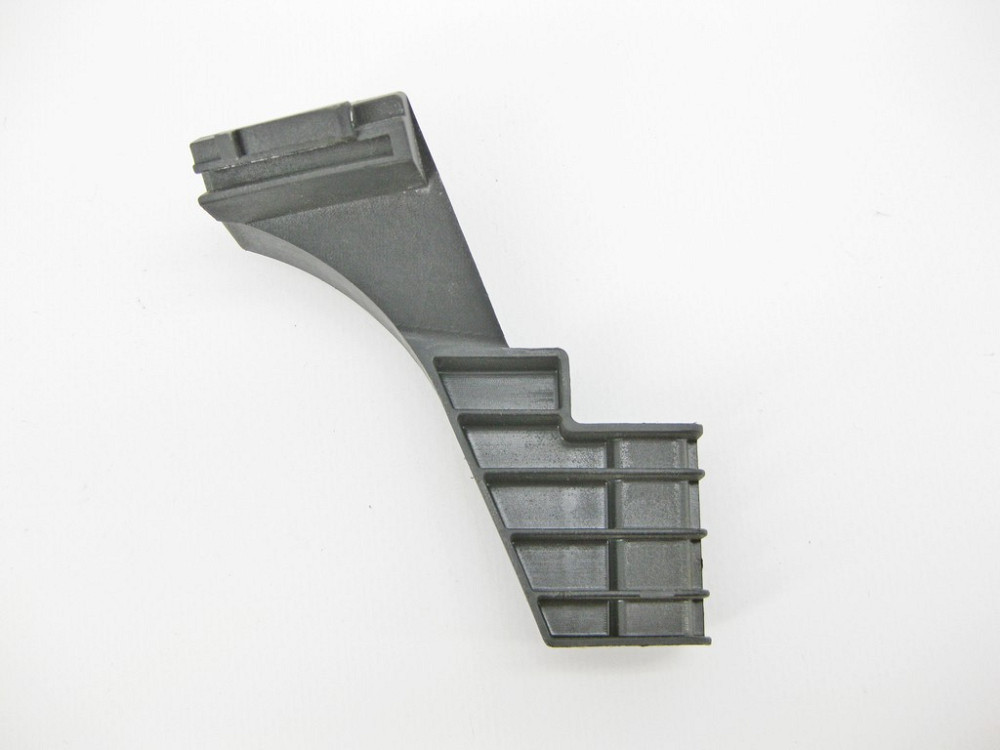 Mercedes-Benz  A1647330414 Тримач - кронштейн рами ручки на замку задніх правих дверей GL X164 ML W164 Одесса - изображение 6