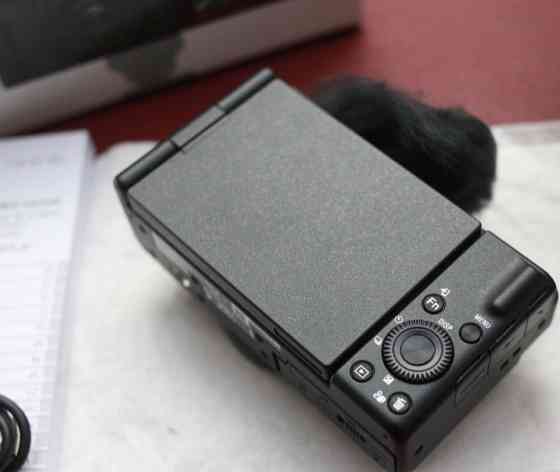 Фотоаппарат Sony zv-1f Киев
