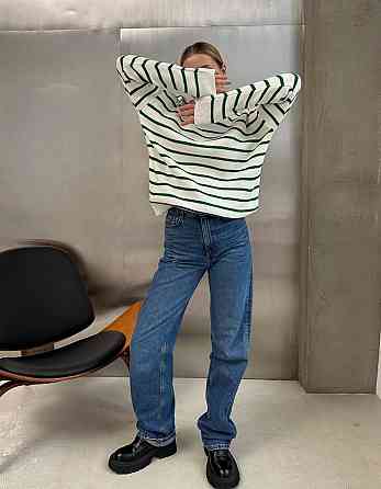 Жіночий базовий смугастий светр оверсайз шерсть 70% акрил 30% Білий 2 Одеса