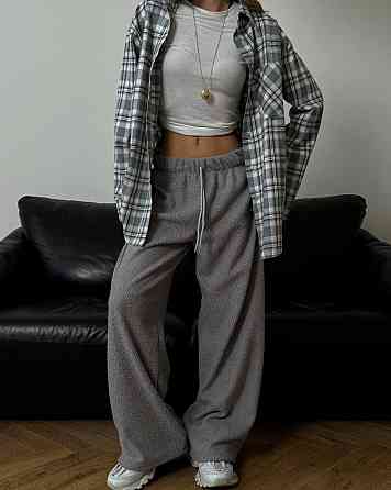 Жіночі стильні теплі штани баранчиків на велюрі. Сірий Одеса